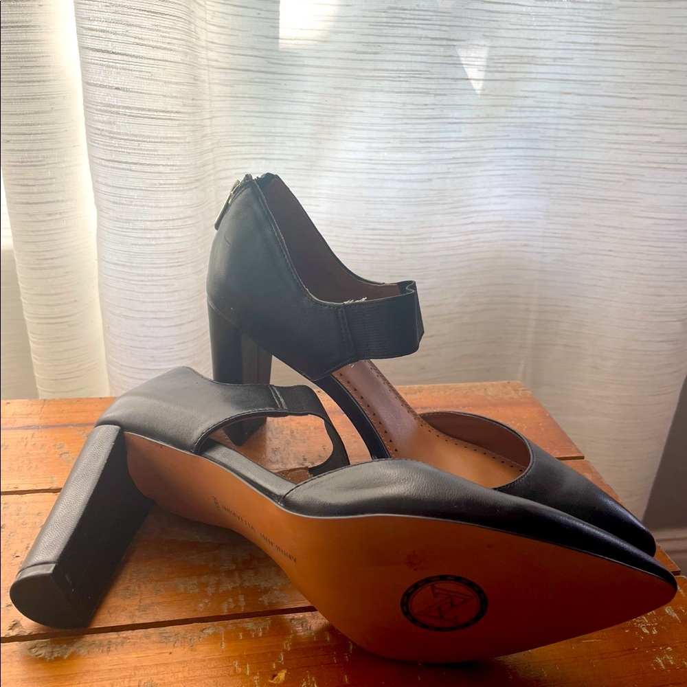 Only used once, leather shoes